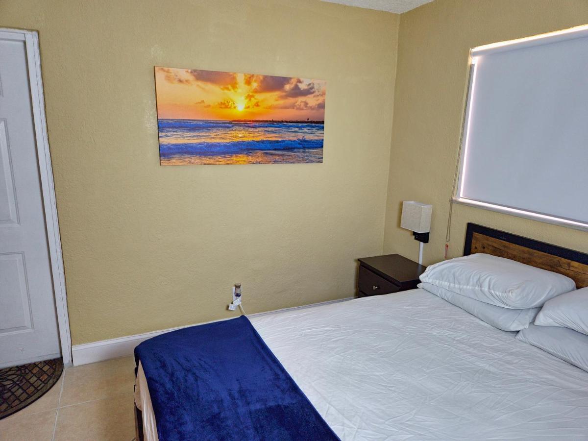 The Vacay Inn Lauderdale Lakes Exterior foto