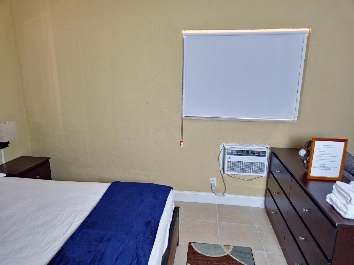 The Vacay Inn Lauderdale Lakes Exterior foto